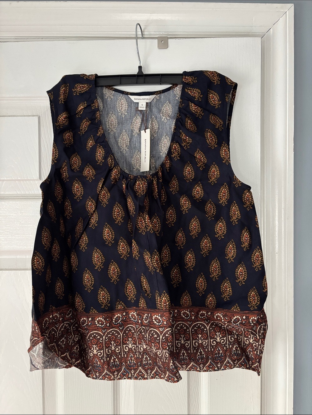 Banana Republic Viscose-Linen Scoop Neck Tank NWT